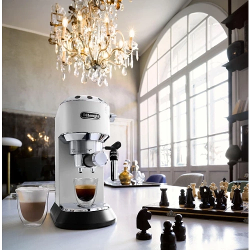 Кофеварка DeLonghi EC685.W EX:4