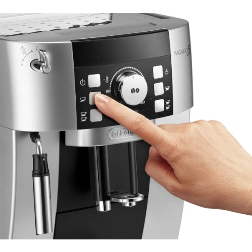 Кофемашина DeLonghi ECAM 21.117.SB